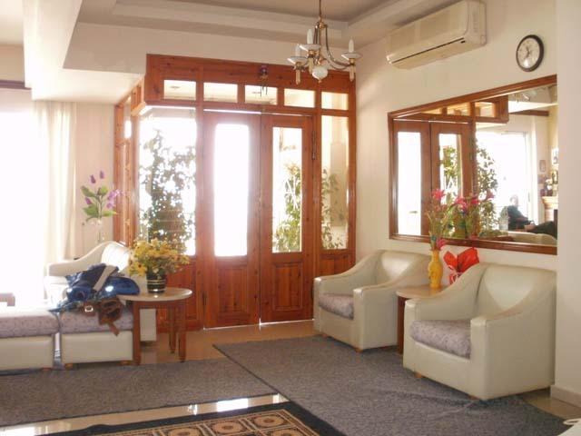 Amfitrion Hotel Agios Konstantinos  Buitenkant foto